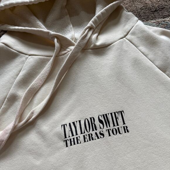 Taylor Swift The Eras Tour Cream Official Merch Oversized Hoodie Sweatshirt XL - Picture 6 of 9
